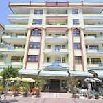 Klas Resort