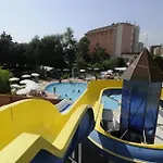 Klas 4*